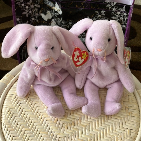 96' VINTAGE TY FLOPPITY BEANIE BABIES B'DAY 5/28/96 SET OF 2 BUNNIES LAVENDER - Picture 14 of 17
